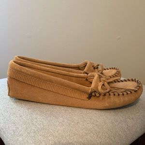 Manokin Moccasins - brand new - size 8